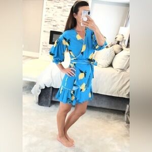 Chinti & Parker
Lemon Printed Wrap Dress size 10